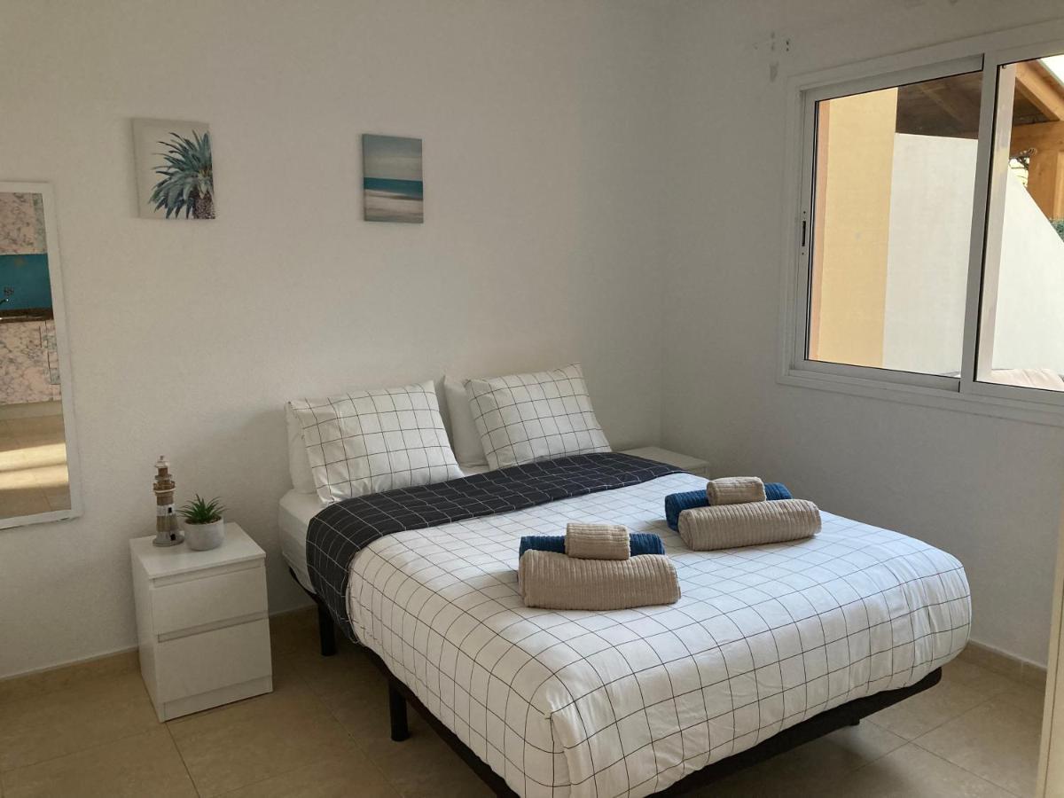 2 Bedroom Pool Apartment Close To Beach Rocky Point Corralejo Eksteriør billede