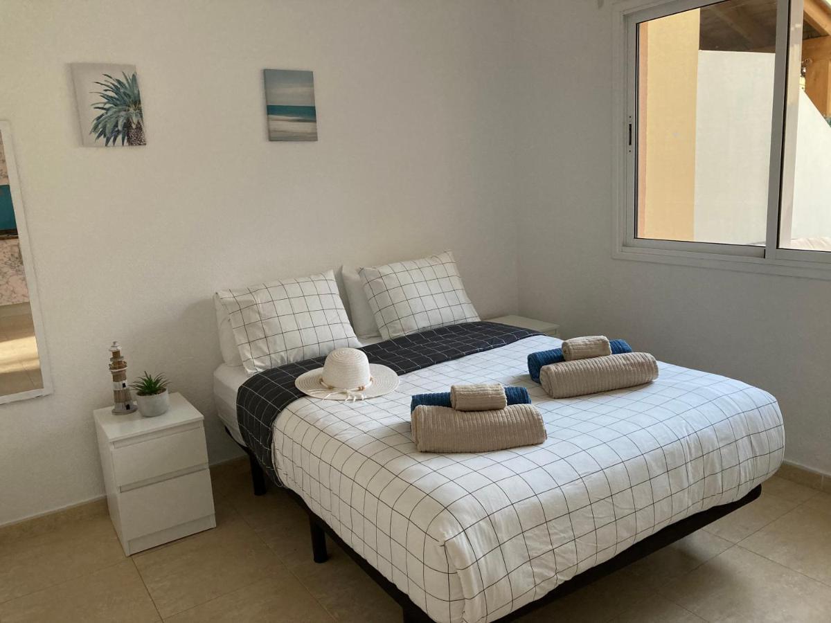 2 Bedroom Pool Apartment Close To Beach Rocky Point Corralejo Eksteriør billede